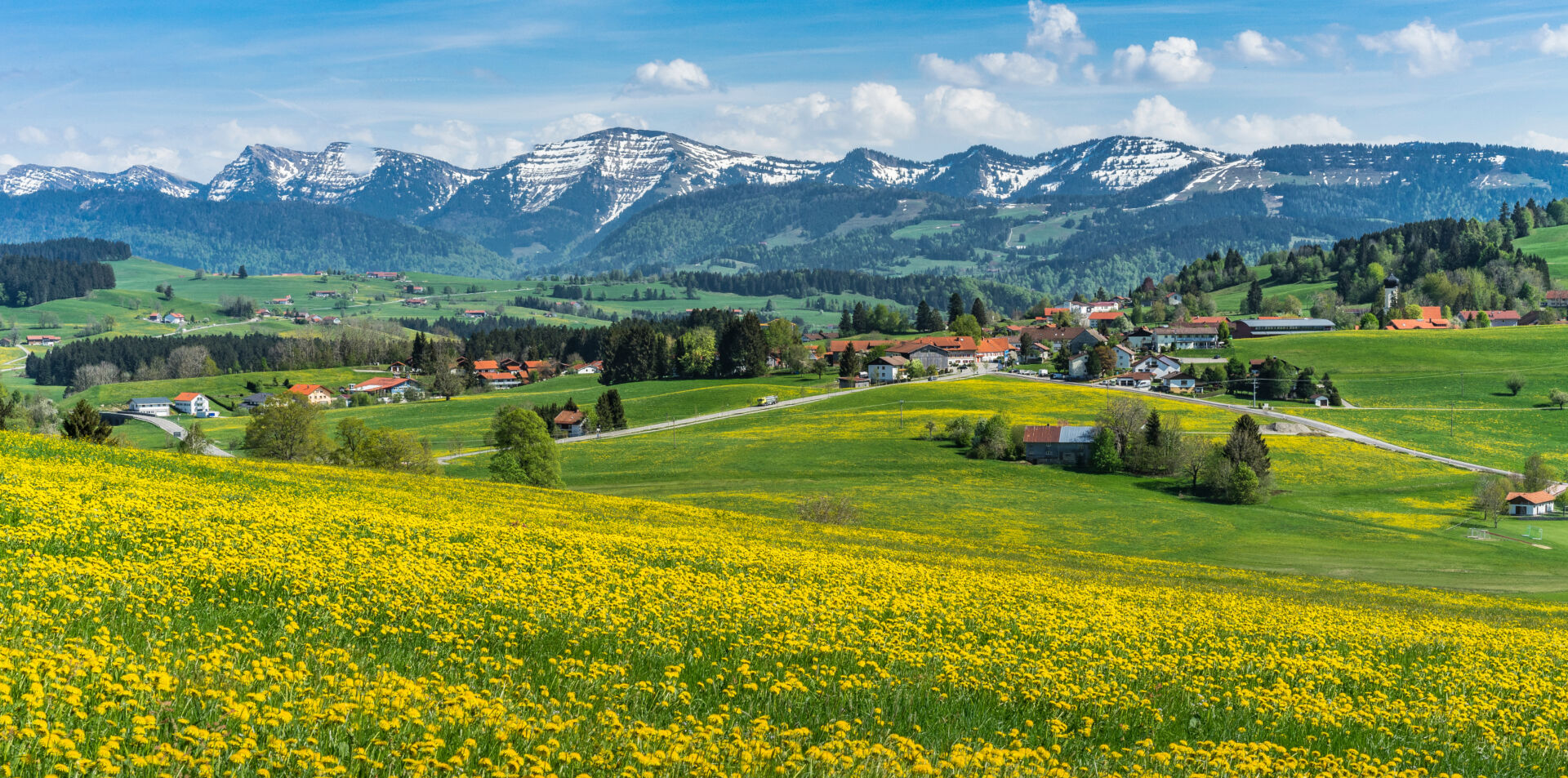 Frühling in den Allgäuer Alpen bei Oberstaufen